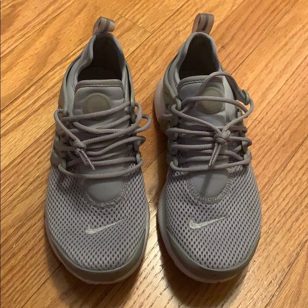 Nike grey presto’s